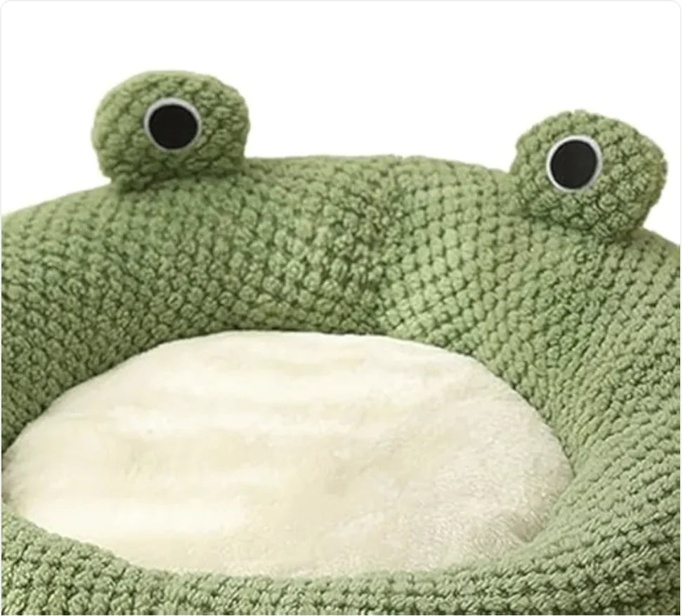 Froggy Plush Pet Nest