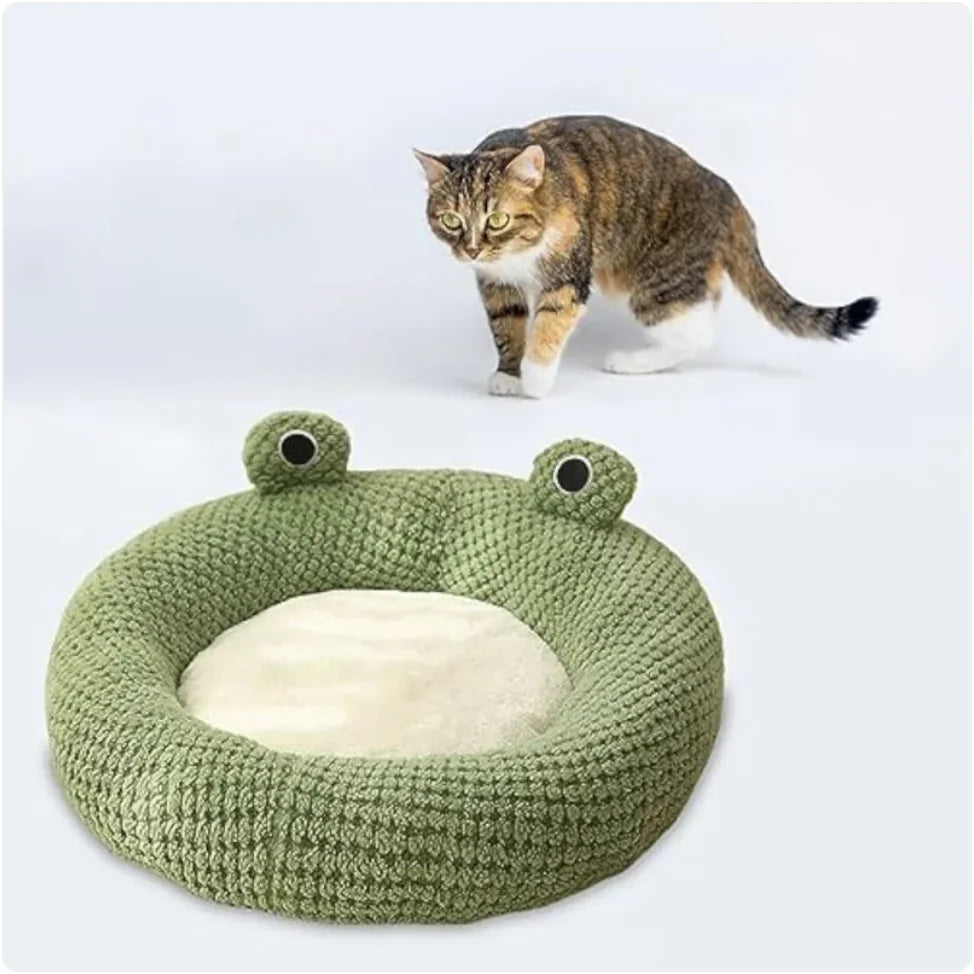 Froggy Plush Pet Nest
